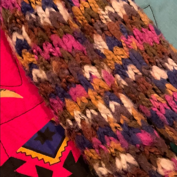 Scarf - Picture 2 of 3